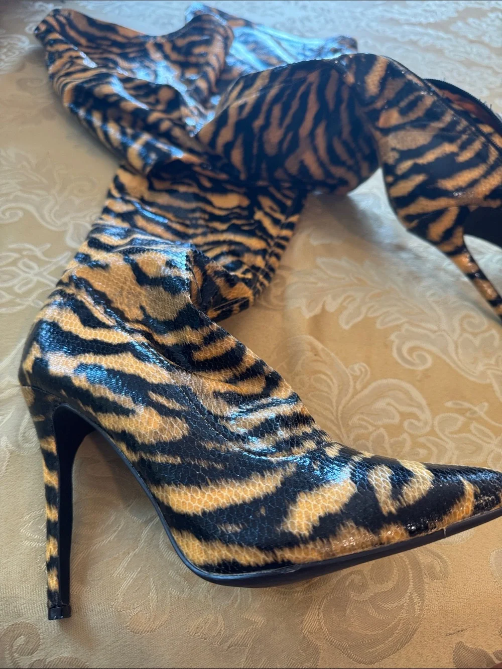 Fashion Nova tiger-print thigh-high boots size 9